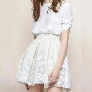 MAJE JEKO GUIPURE LACE FLARED Pleated MINI SKIRT Ecru Women’s 1 XS S New